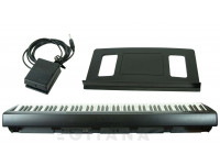 Roland FP-10 BK inclui pedal sustain, estante de partituras e transformador